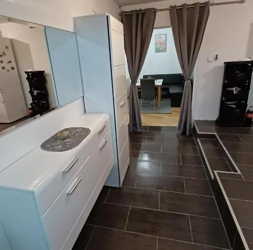 Deluxe Katana Dream House Old Town, With Parking Garage 塞拉耶佛