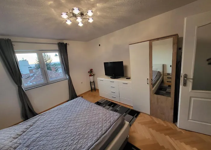 公寓 Deluxe Katana Dream House Old Town, With Parking Garage *